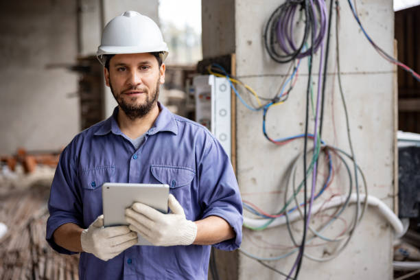 Best Local Electrician Companies  in Warsaw, MO